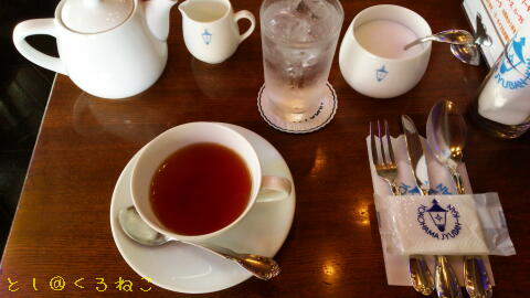 馬車道十番館 ビターオレンジ・クレープ