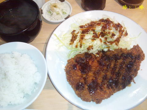  勝烈庵 ロースかつ定食