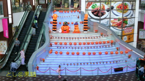 川崎ルフロンは、ハロウィンのデコレーション"