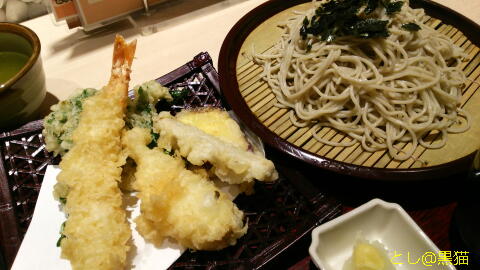 花田庵 季節の天ざる蕎麦 ずるずるっ