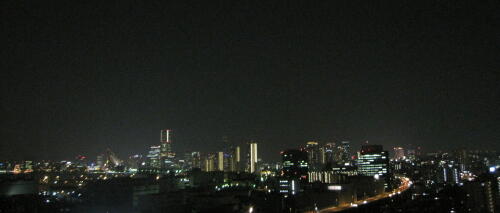 横浜港付近の夜景