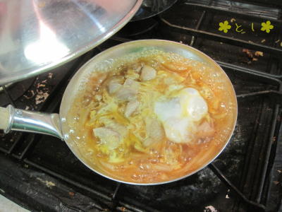 晩ごはんは親子丼