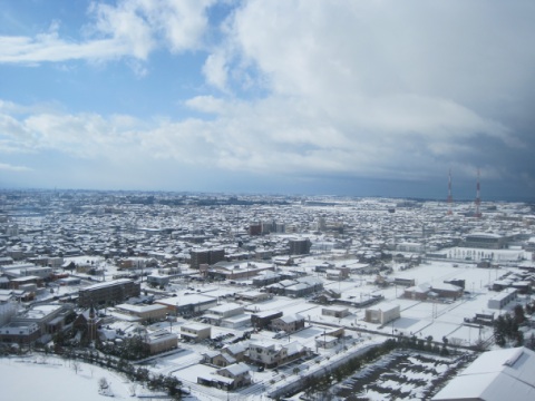 石川県庁展望フロア 金沢の雪景色