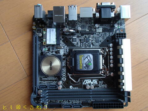 ASUS Z97I PLUS / Mini-ITX マザーボード