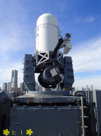 高性能20ミリ機関砲(CIWS)<