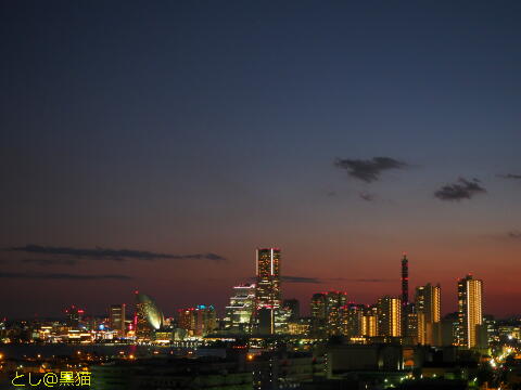 バルコニーからの夕景