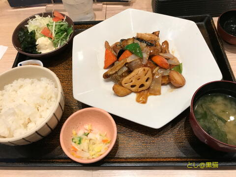 大戸屋 真鱈と野菜の黒酢あんかけ