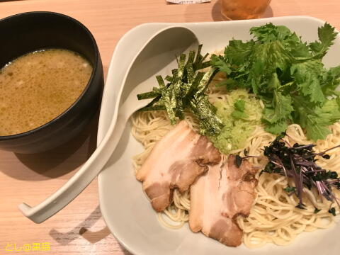 TOKYO豚骨BASE 信州産WASABIラー麦細つけ麺