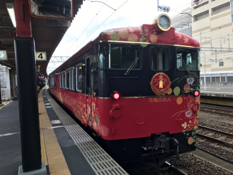 金沢の夏の風物詩 氷柱 と 8番ラーメン